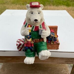 “New” TINKERBEARS “Old Grizzly” Poly Resin Christmas Tree Stocking Holder.